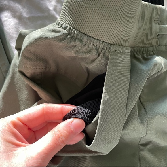 ๐ NWOT lululemon lab jogger - Picture 3 of 7